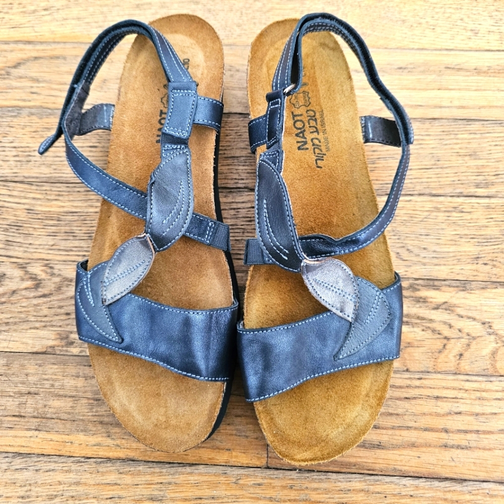 Naot Caroline Pewter Women's Leather Sandals Size 41 L10
